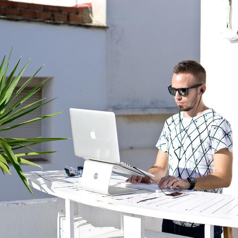 La Cocotera Boutique & Coworking Hostel Tarifa