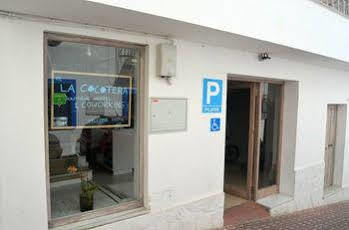 La Cocotera Boutique & Coworking Hostel
